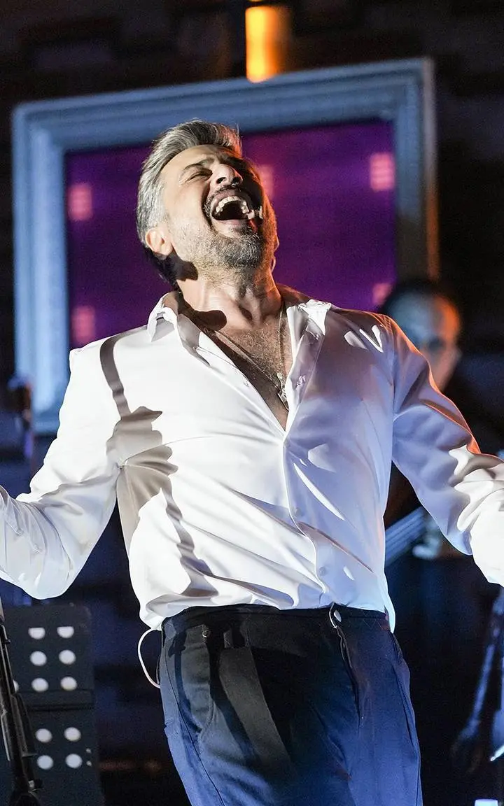 EMRE ALTUĞ