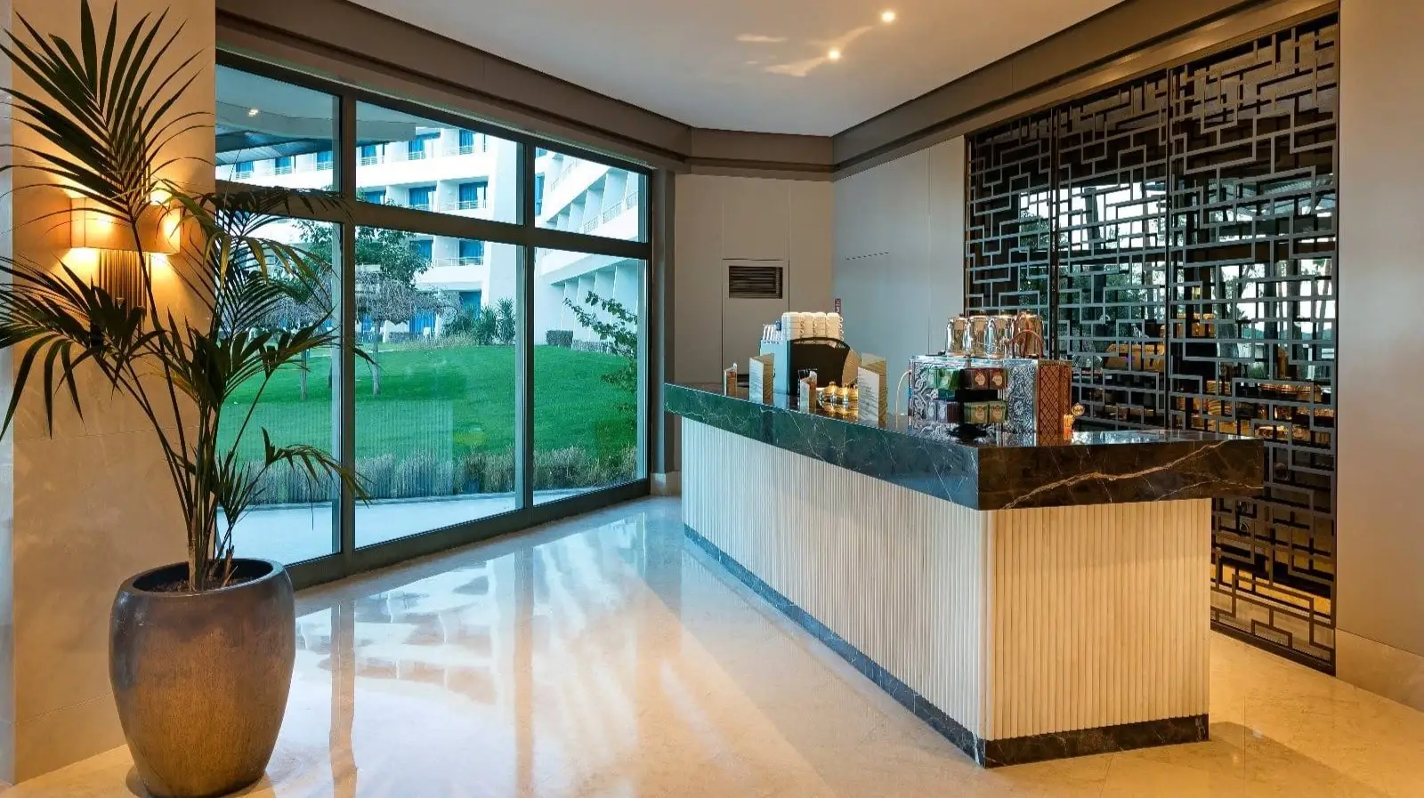 TROPICANO BAR